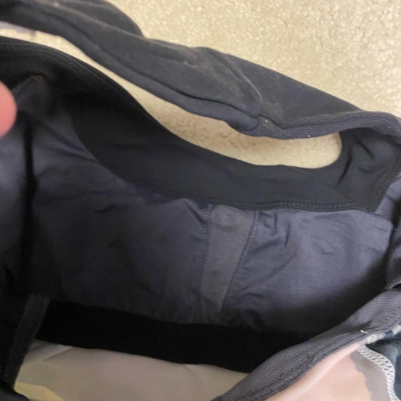 Lululemon Scoop Neck Tank - Picture 4 of 7